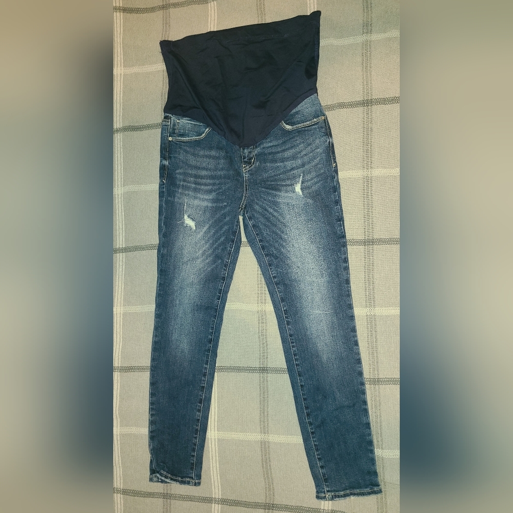 Pink Blush Maternity Distressed Skinny Jeans Size 31